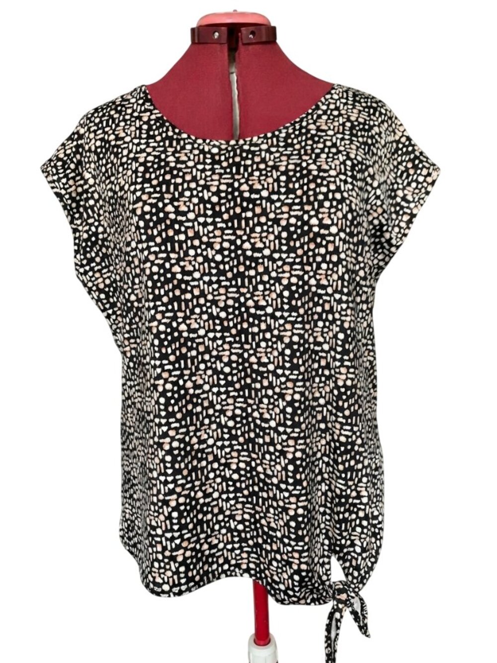 Jessica Side-Tie Abstract Dot Short-Sleeve Top – Size Large (14-16)
